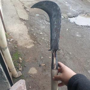 داس گالشی قوی و خوش دست بسیار مقاوم مخصوص بریدن چوب