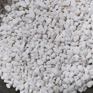 پرلیت سایز متوسط و ریز  بسته 500 گرمی