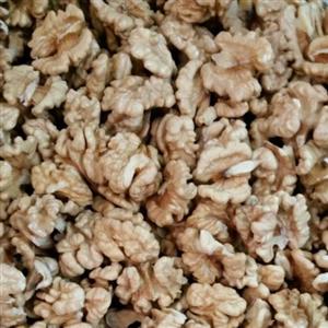 مغز گردو مجلسی اعلای شمال خراسان بسیار تازه و امسالی (900 گرمی) با 