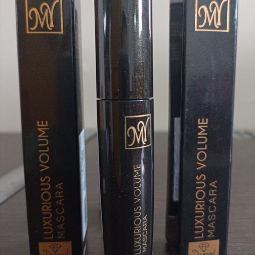 ریمل حجم دهنده مای مدل لوکسریوس (MY Luxuruious Volume Mascara)