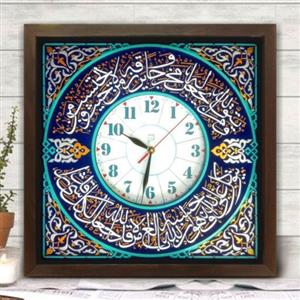 ساعت  آیات قرآنی  ساعت دیواری دستساز 179 صنایع دستی  همراه جعبه کادو  ساعت مذهبی
