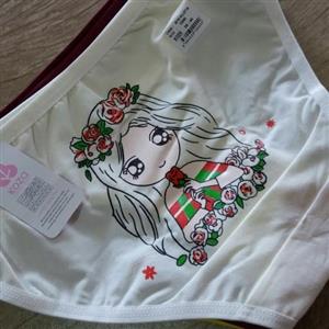 شورت پشت چاپی پنبه نخی دخترانه مارک معروف کوزا سایز36تا38 دارای 10رنگ جذاب