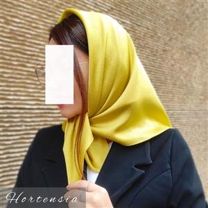 مینی اسکارف مجلسی شاین با جنس لکسوز براق در رنگبندی زیبا
