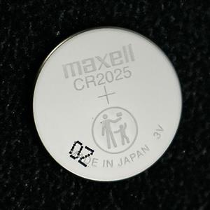 باتری 2025 باتری سکه ای اورجینال  maxell CR2025\nمکسل \nباطری لیتیومی گرد ساعت ریموت اصلی ساخت ژاپن 2025\n3 ولت 3v