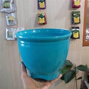 گلدان کروی آبی فیروزه ای پلاستیکی کلاسیک 3020 (قطر 20 و ارتفاع 16 )