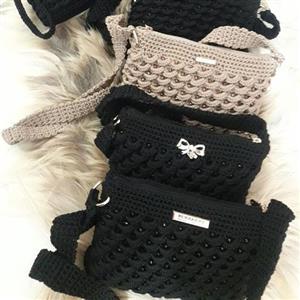 کیف رودوشی شیک، سبک و با استری داخل و زیپ دار