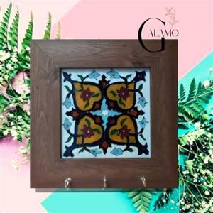 جاکلیدی دیواری ویترای طرح  اسلیمی سایز کل کار 20در20 سانت طرح قاب چوبی