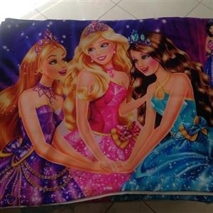 روبالشتی کودک باربی