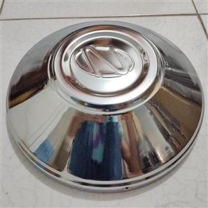 قالپاق نیسان فلزی سایز رینگ و لاستیک فابریک 16 اینچ استیل رنگ لوگو حک شده زامیاد نیسان وانت باری