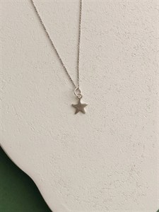 گردنبند نقره ستاره 
