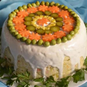 سالاد الویه با کالباس