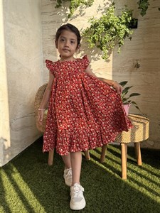 پیراهن زیبای دخترانه
