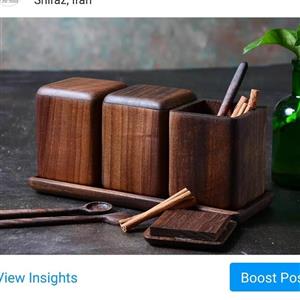 جا ادویه چوبی  دست ساز 3 عدد باکس چوب گردو ابعاد هر باکس 8*8*10 با سیتی زیرش