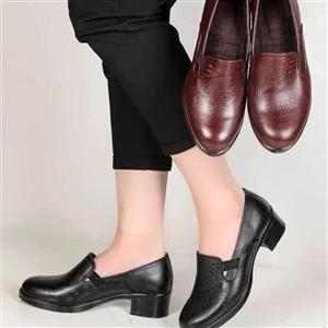 کفش چرمی زنانه مدل الهام / تمام چرم طبیعی گاوی درجه یک/ رنگ : مشکی ، سماقی / سایز : 37 تا 41