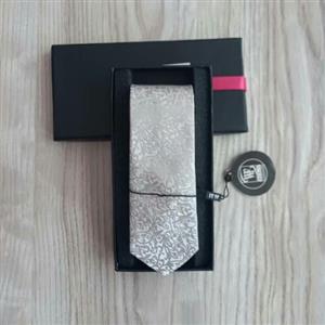 کراوات ترک مردانه طوسی  نقره ای  با طرح اسلیم لیزری مدروز
