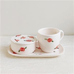 ست چای خوری سرامیکی تک‌نفره دست‌ساز  طرح گل سرخ