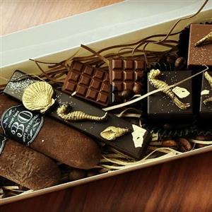 پک شکلات دست ساز مناسب هدیه