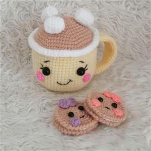 خوراکی بافتنی قهوه و بیسکوئیت کرمدار