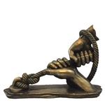 مجسمه گالری ره آورد طرح نجات عشق