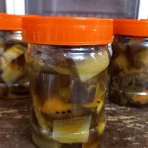 ترشی بادمجان محلی جهرم(400گرمی)