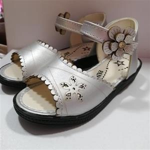 صندل دخترانه شیک