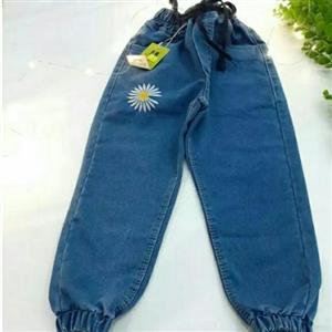 شلوار لی طرح گلدوزی گل دخترانه-کمرکش،مچ کش کیفیت عالی