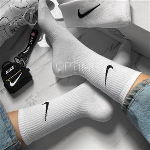 جوراب نایک ساقدار زمینه سفید اسپرت نخ پنبه