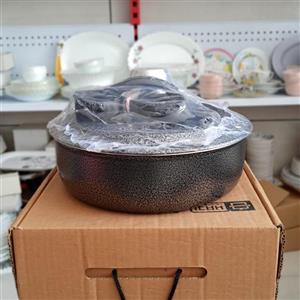 کیک پز برقی هادی دارای  +🎁جایزه یک بسته شش عددی نمکدان آرکوپال با این