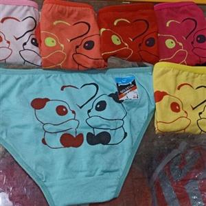 شورت نخی طرح دار سایز لارج و ایکس لارج و دو ایکس و سه ایکس  قبل  موجودی بگیرید