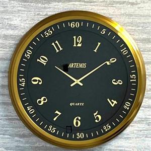 ساعت دیواری آرتمیس موتور آرام گرد طلایی و سیلور کد 2037