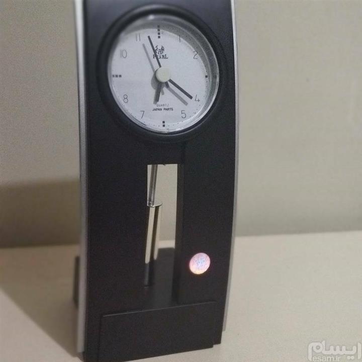 ساعت رومیزی