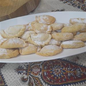 شیرینی قطاب خانگی (یک کیلویی)