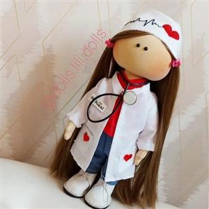 عروسک روسی خانم دکتر یا پرستار زیبا با قد 35سانتی