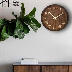 ساعت دیواری از برند تولیکا با صفحه چوبی و قاب پلاستیکی به قطر 40 سانت
