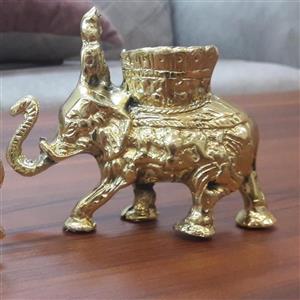 جا خلال دندان برنزی 