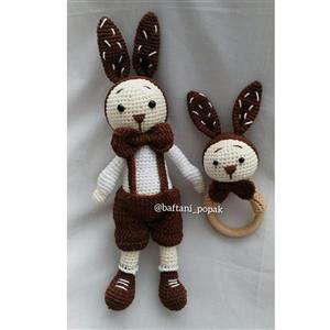 ست سیسمونی خرگوش بافتنی پونه..دوتا عروسک بعلاوه یه جغجغه و یه بند پستونک