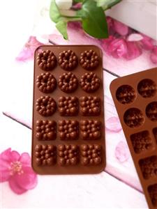 قالب سیلیکونی شکلات حبابی