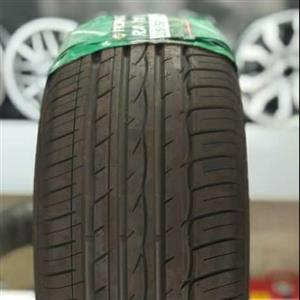 لاستیک Roadcruza(رودکروزا) 225/55R16 با طرح آجRA710