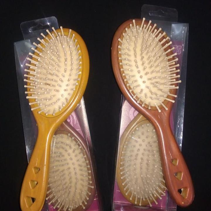 برس دندانه چوبی