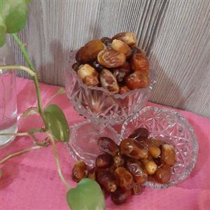 خرما زاهدی یک کیلویی