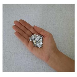 نگین حرارتی مدل ستاره نقره ای (اتویی).بسته ی (50 عددی) مناسب برای تزیین انواع لباس .شال و کوسن و...