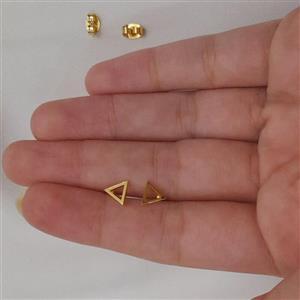 گوشواره زنانه استیل میخی مدل مثلثی طلایی