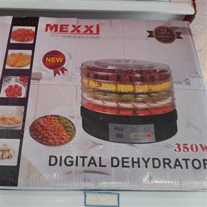 میوه خشکن مکسی 3500 وات رنگ مشکی