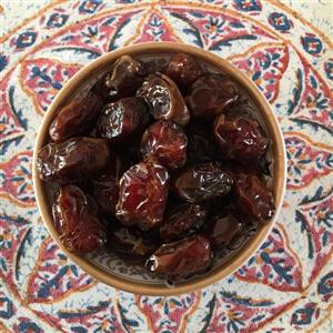 خرما کبکاب 4 کیلویی درجه یک ( تضمینی با  )