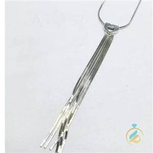 گردنبند رو لباسی
