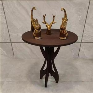 میز خاطره قهوه ای