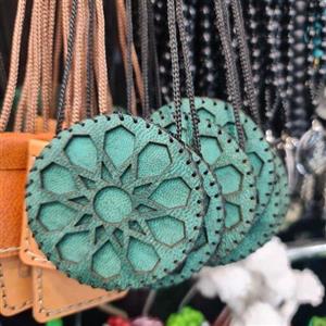 گردنبند چرم خالص ( برای حرز  امام جواد حکاکی شده )