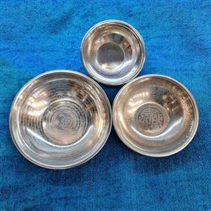 کاسه یاسین استیل  3عددی  بزرگ متوسط  کوچک(آیت الکرسی الرحمان و..)