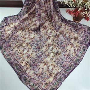 روسری مجلسی حریر ابریشم مارک دار دور دست دوز  قواره متوسط در طرح و رنگ بسیار متنوع .