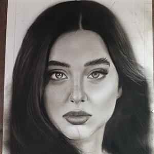 نقاشی چهره سیاه قلم